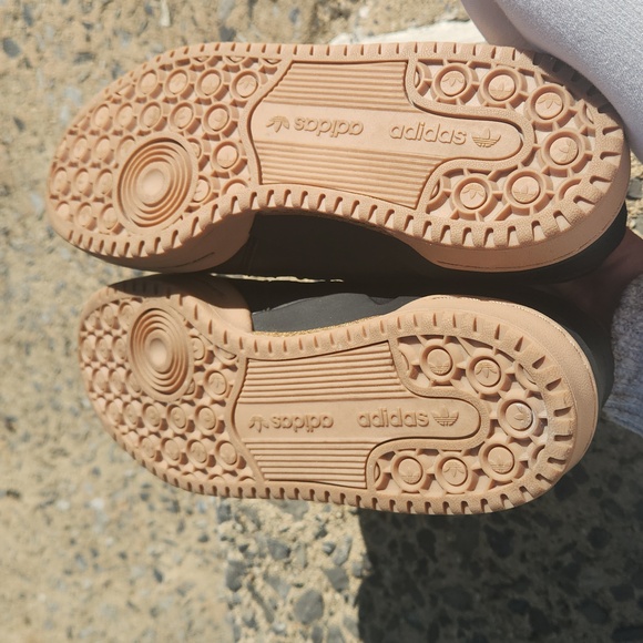 adidas Forum Low Black Gum Snakeskin IE4787 - Picture 5 of 8